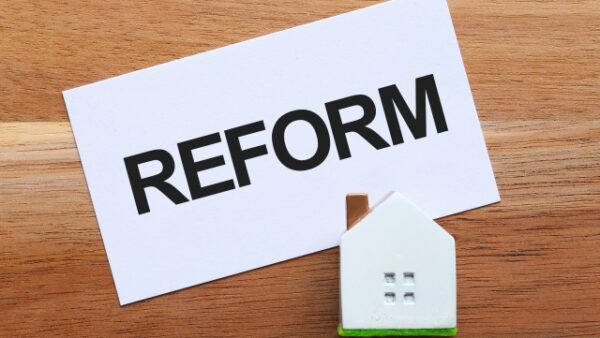 戸建て25年後リフォーム