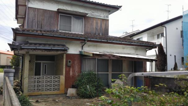 【注目】再建築不可でも“住める・稼げる”！空き家投資の最前線とヤモリの挑戦