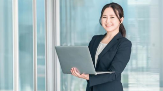 ちょっとした紹介で、自分磨きの資金に！