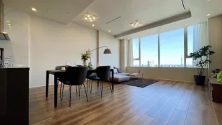 プラウドタワー千代田富士見｜LDK約27帖×94㎡超。タワーマンションで叶えるゆとりある都心生活