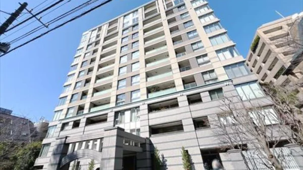 【三番町パークテラス桜苑 9階】2026年リフォーム済｜南西向き105㎡超の邸宅