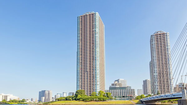 Park City Chuo Minato The Tower – A Seismic-Isolated Landmark Residence with a High-Floor 31st Floor Home for Sale