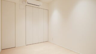 プレミスト赤坂檜町公園｜約19帖のアイランドキッチンLDK。光あふれる2SLDKで描く、感性を満たす暮らし