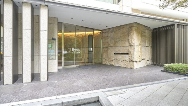 ブリリア ザ・タワー東京八重洲アベニュー｜東京駅徒歩圏の免震タワー「ブリリア ザ・タワー東京八重洲アベニュー」― 都心中枢を日常にする上質レジデンス